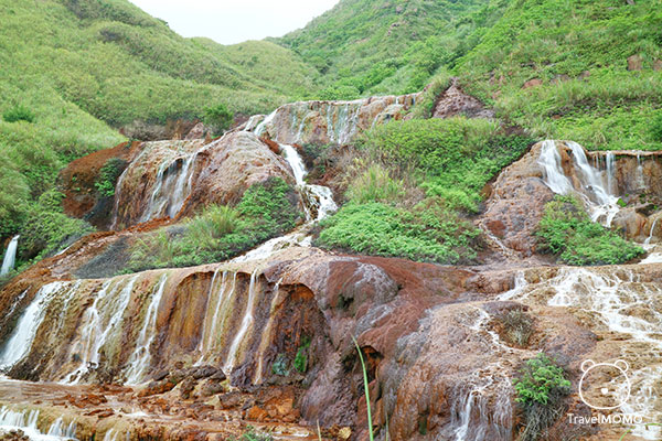 Golden Waterfall in Jinguashi, New Taipei City 新北市金瓜石黃金瀑布
