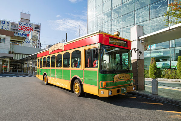 Matsue city sightseeing bus. 松江觀光巴士。 ぐるっと松江レイクライン