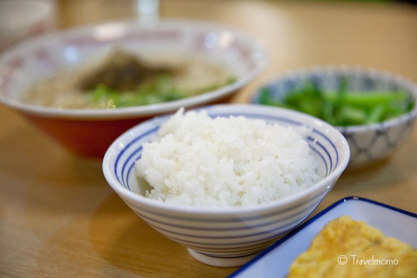 The famous cooked rice at Maidoi Ookin Shokudo 大安森林食堂有名的米飯
