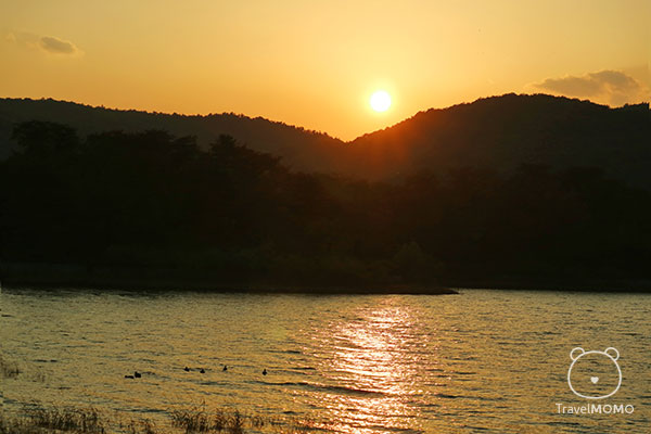 Sunset at Bomun Lake. 普門湖日落。