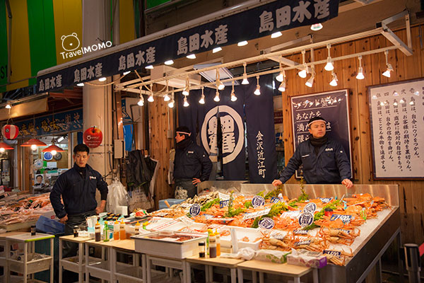 Omi-cho market in Kanazawa, Japan 日本金沢「近江町市場」