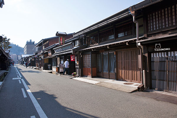 Old street in Hida-Tayakama 飛驒高山的老街