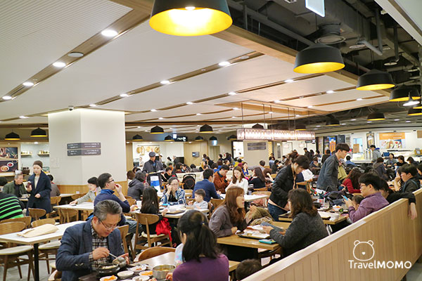 Food court in COEX Mall